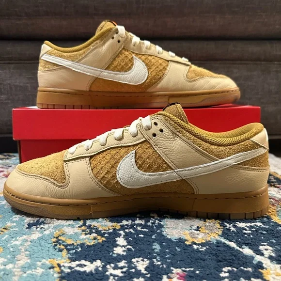 Nike Dunk Low “Waffle” - Picture 2 of 5